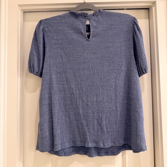 Cable & Gauge Textured Blue Blouse - Picture 2 of 4